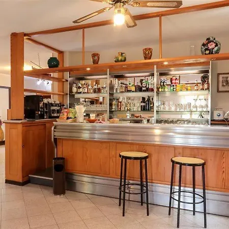 米斯特拉尔酒店 阿尔盖罗