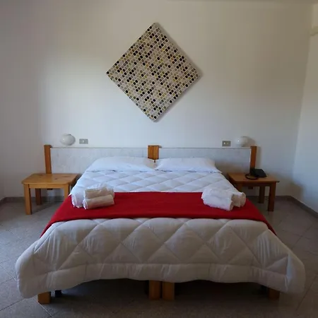 米斯特拉尔酒店 酒店