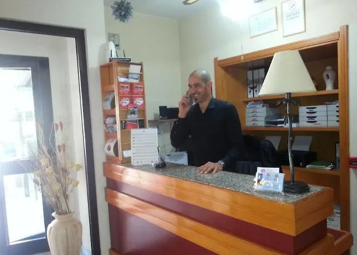 米斯特拉尔酒店 3* 阿尔盖罗