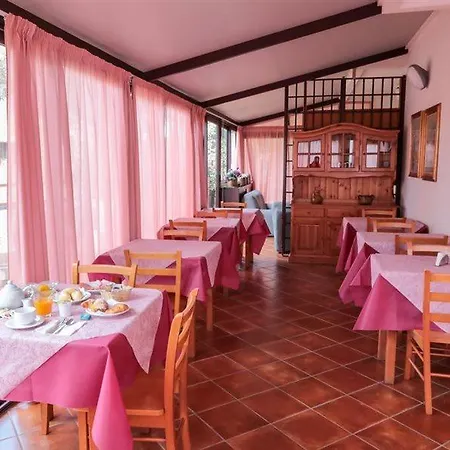 Hotel Mistral