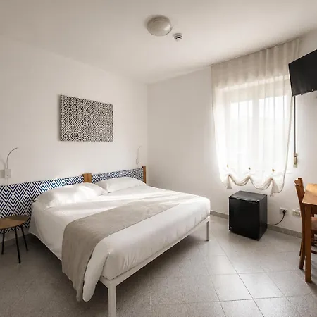 Hotel Mistral 3*