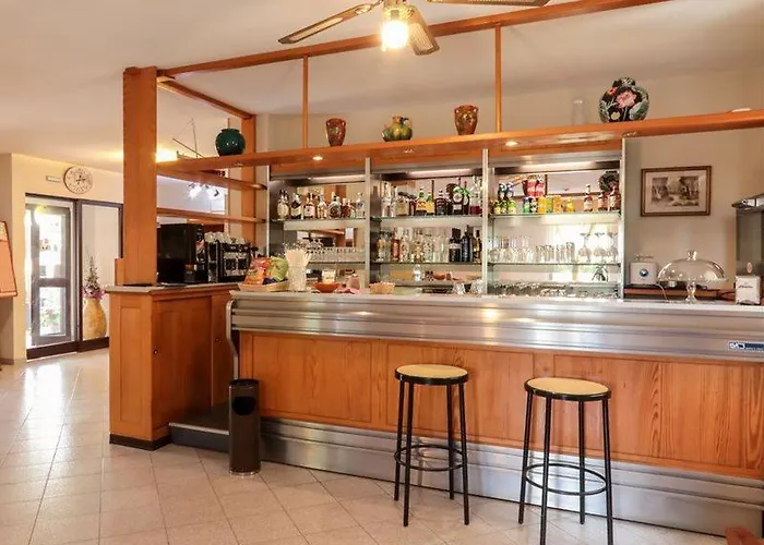 Mistral アルゲーロ